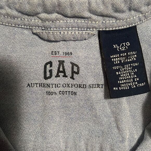 GAP Kid’s Blue Long Sleeve Authentic Oxford Button Down Shirt - Picture 8 of 8